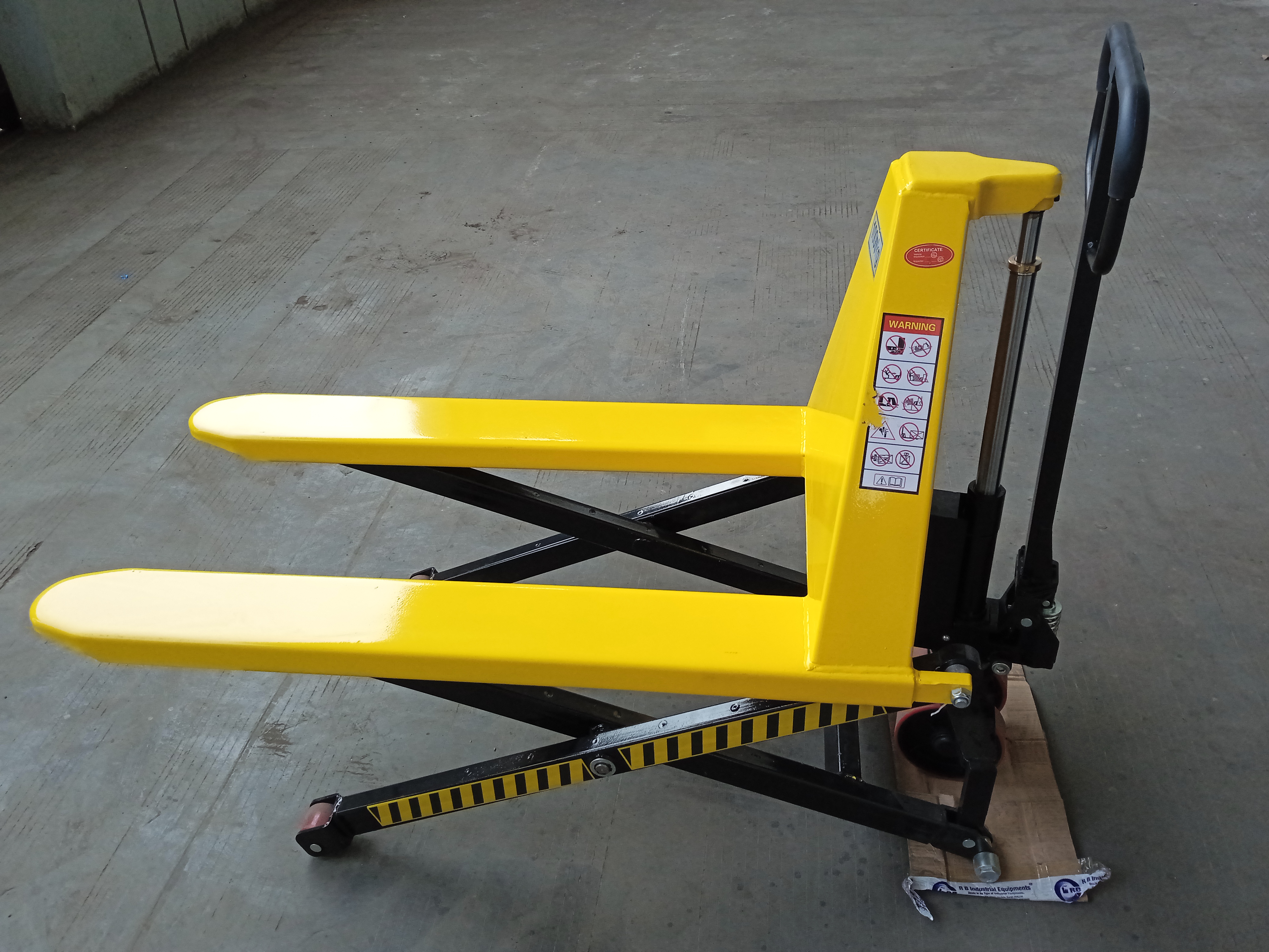 High Lift Pallet Truck